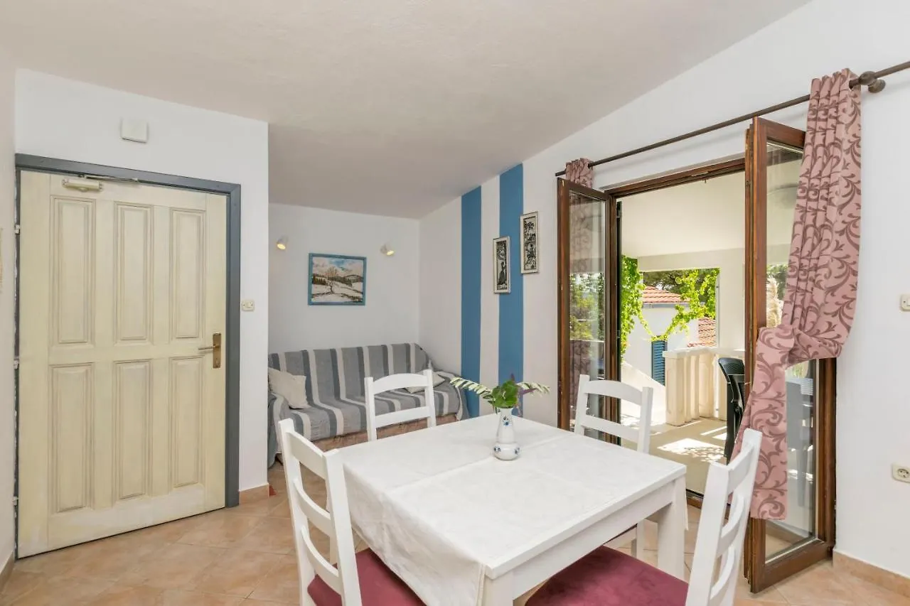 Apartments Villa Bok Trogir