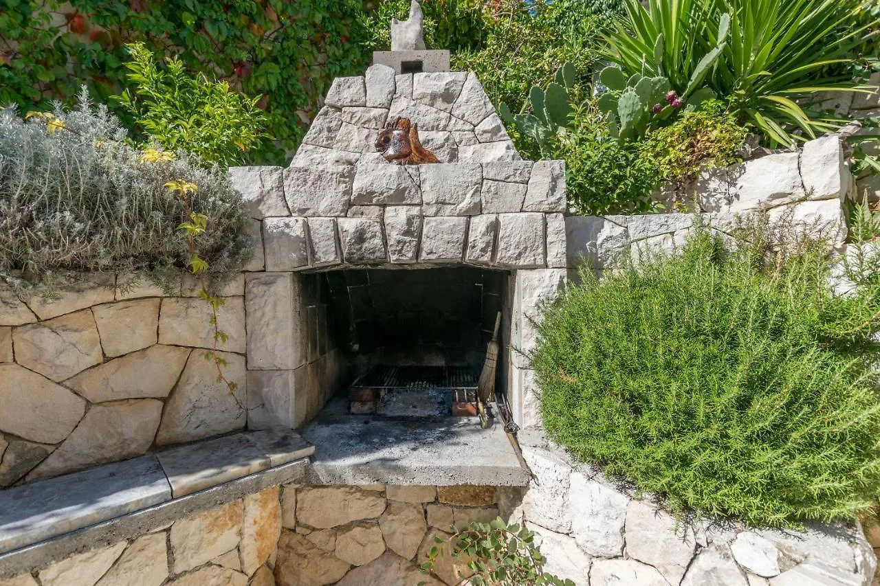 Apartments Villa Bok Trogir Croatia