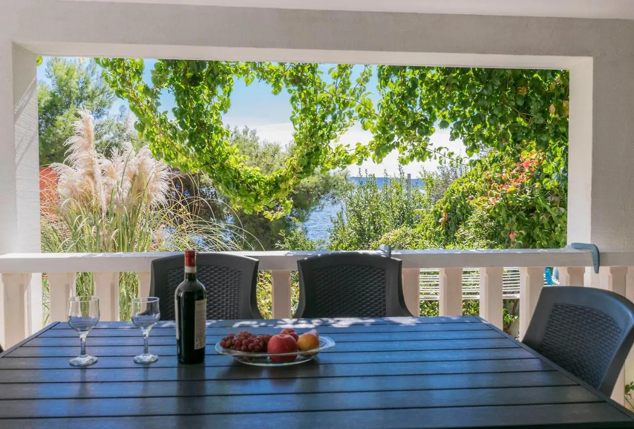 Apartments Villa Bok Trogir Croatia
